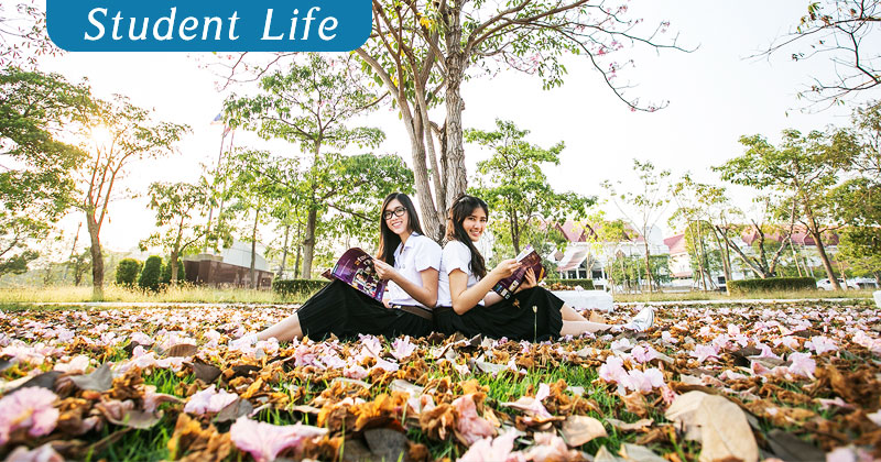 泰国诗纳卡宁威洛大学学生风采